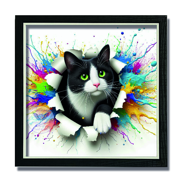 Wood Effect Frame, white trim
8" X 8"
Hang or Stand
£10